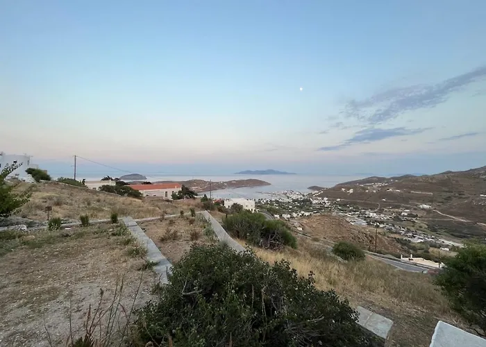 Salty Edge Holiday Home